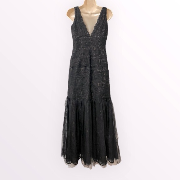 Monique Lhuillier Lusting Over You Black Gown $598 - Picture 12 of 16